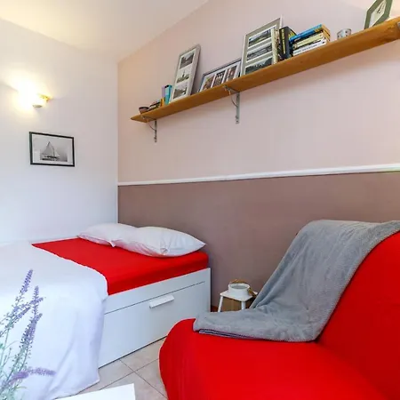 Guest house Jolanda Pjescana Uvala